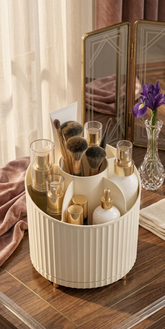 Make up organizer